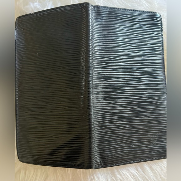 Louis Vuitton Paris | Made in Spain | 1999 Vintage Epi Long Wallet Organizer - Picture 6 of 15